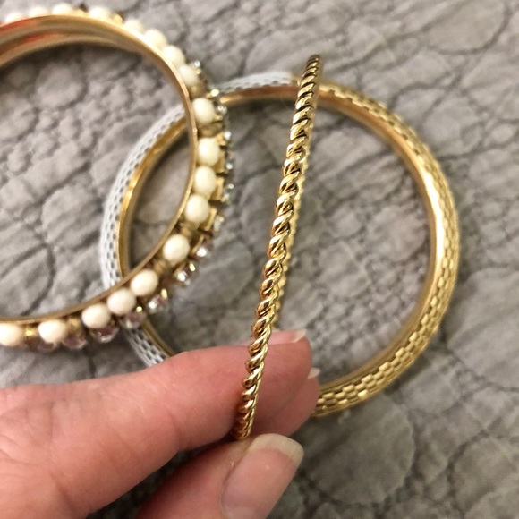 Bracelets Fashion set of 4 🔥 - Picture 6 of 7